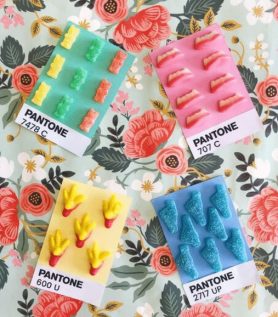 Abonnement 12 mois – Boîte à bonbons