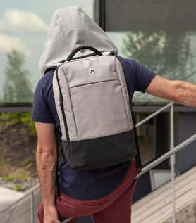 AEER – Sac à dos avec capuchon