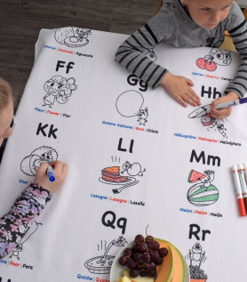 Nappe éducative à colorier – Alphabet trilingue