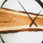 Horloge en bois - Cerisier