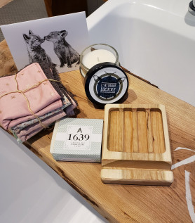 Coffret cadeau avec pont de bain