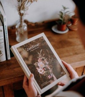 Livre – Jardiner tout naturellement
