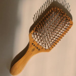 Brosse à cheveux en bambou