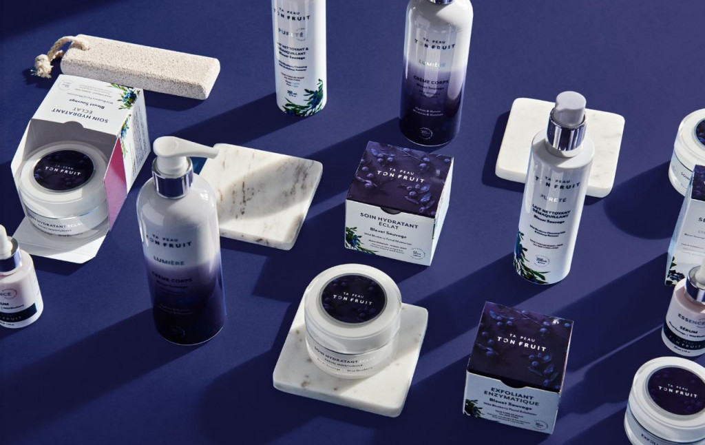 Soins cosmétiques pour le visage pour grand-mère