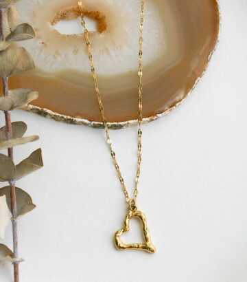 Collier en coeur – Simone