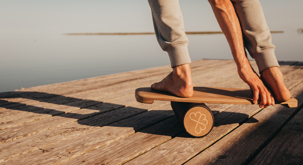 planche d'équilibre en bois