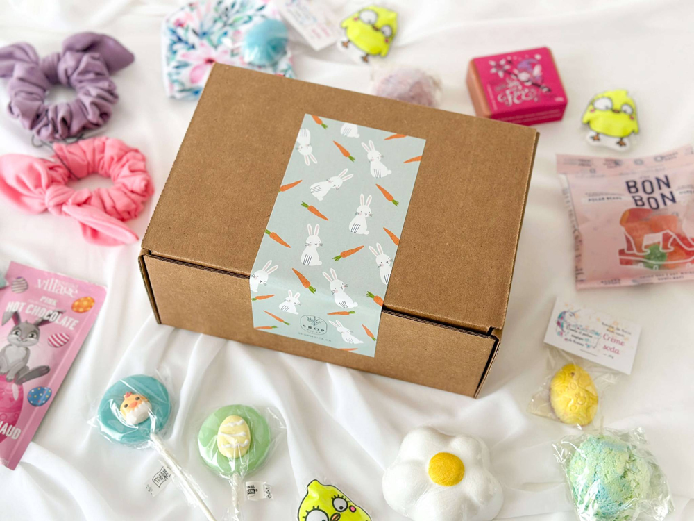 Boîte surprise de cadeaux pour Pâques