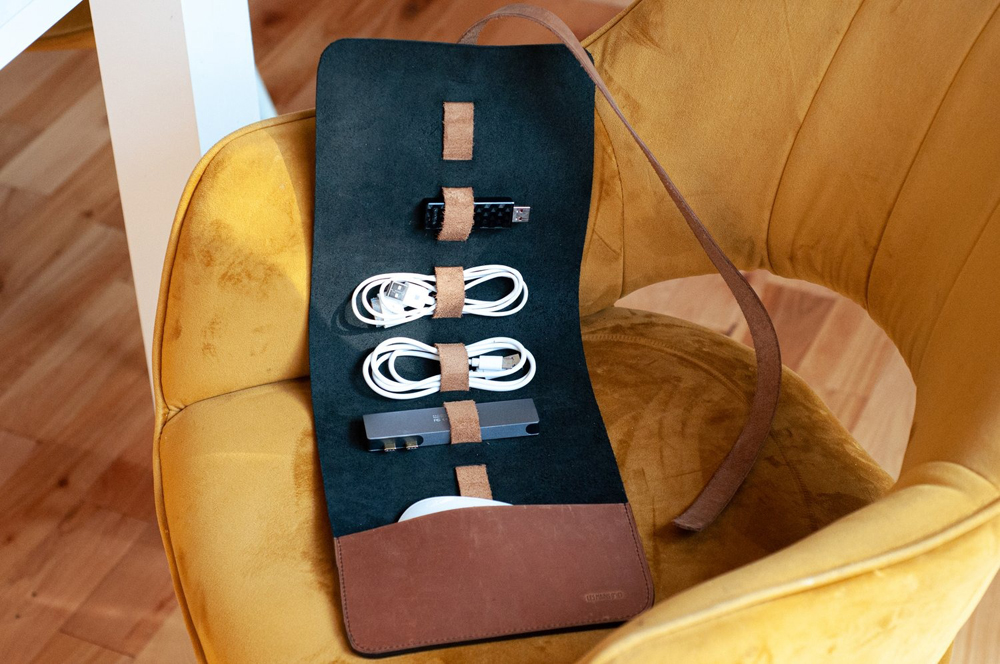 25 cadeaux de Noël : Organisateur de fils en cuir