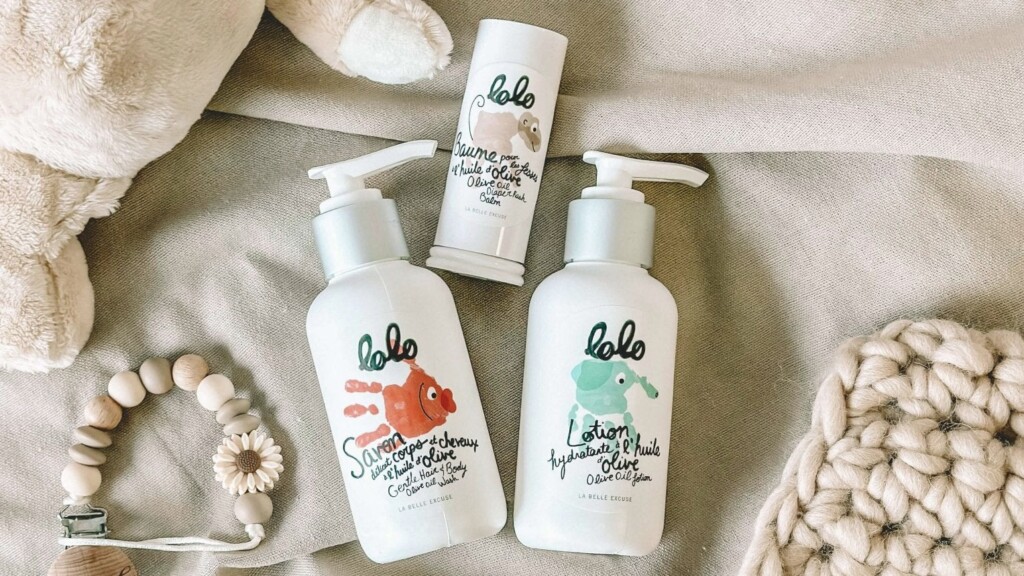 Trio d'essentiels comme cadeaux de shower de bébé
