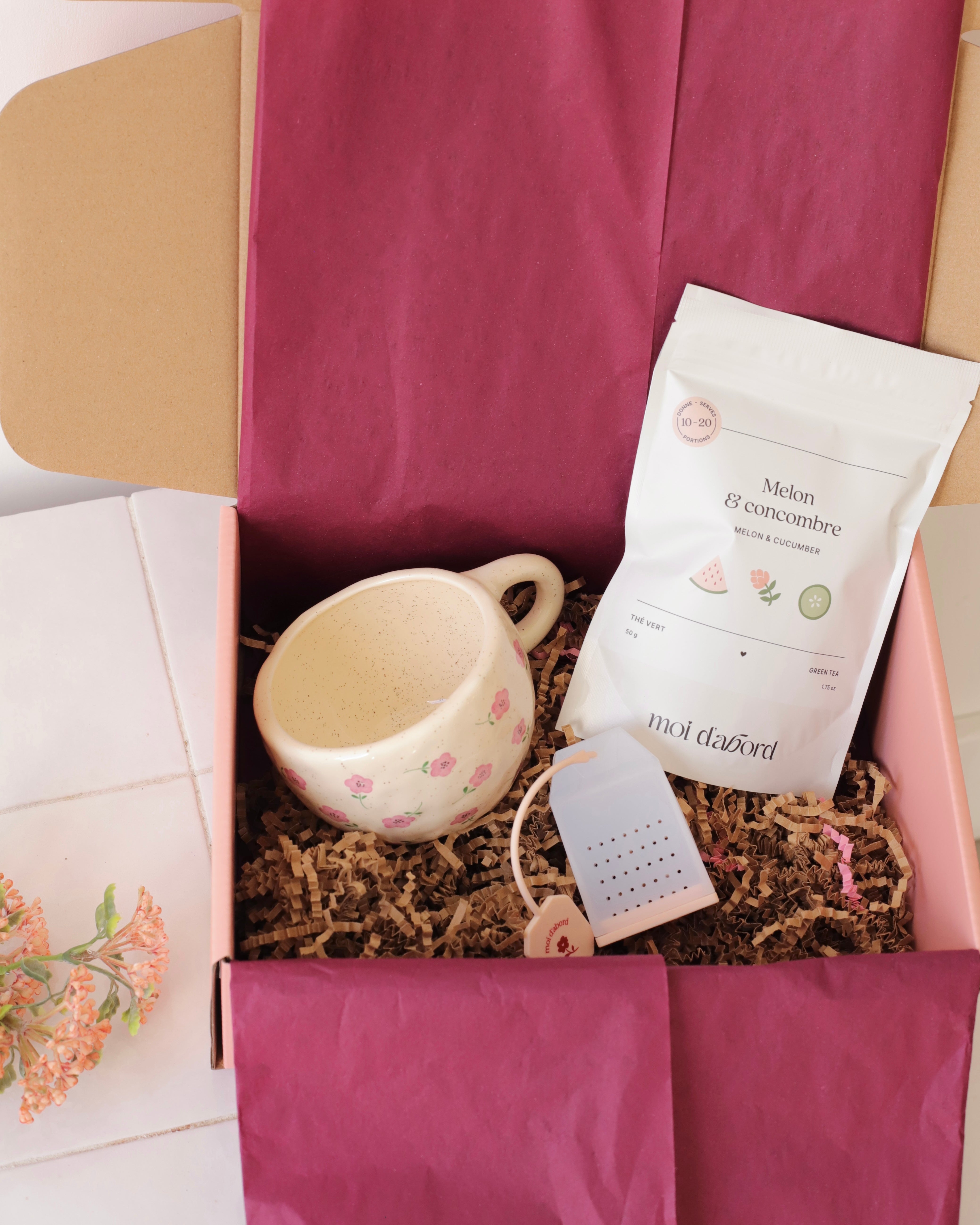 Coffret Cadeau Hôtesse Cozy : Thé, Tasse & Détente