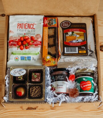 Boîte-cadeau gourmande Douceurs et Fruits du Québec